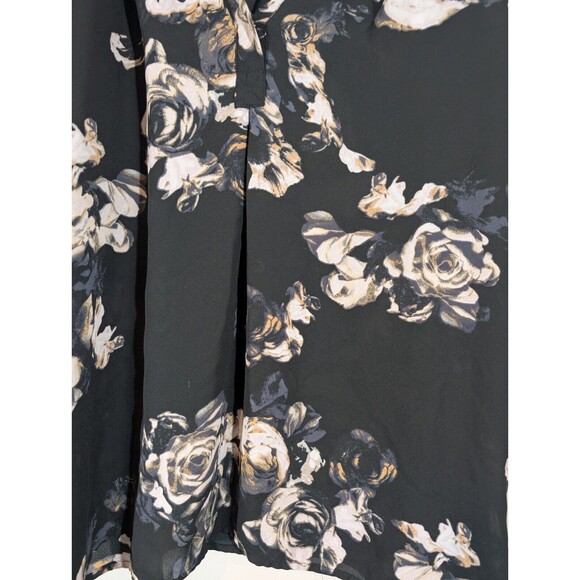 Violet & Claire Top Women Size M Black Floral 3/4 Sleeve Relaxed Blouse Office - Picture 3 of 7